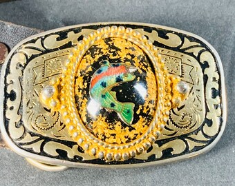 Vintage 1991 Mimi Di N Gold Tone and Rainbow Enamel Triple Fish Belt Buckle HTF Mimi Di N Rainbow Fish Belt Buckle: Gold Metal Hand-painted  main image 4