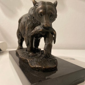 Vintage Bronze Sculpture Grizzly Bear Fish Bronze Figure Sculpture Antique Style image 5