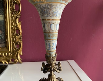 ヴィンテージ マイセン磁器花瓶 – コバルトブルーに手描きの花