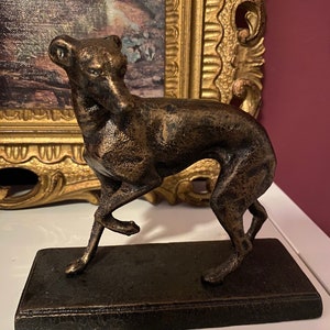 Sculpture Iron Dog Vintage Statue