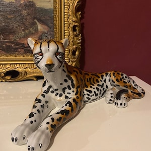 Vintage Leopard Porcelain Sculpture Home Decoration Antique Style