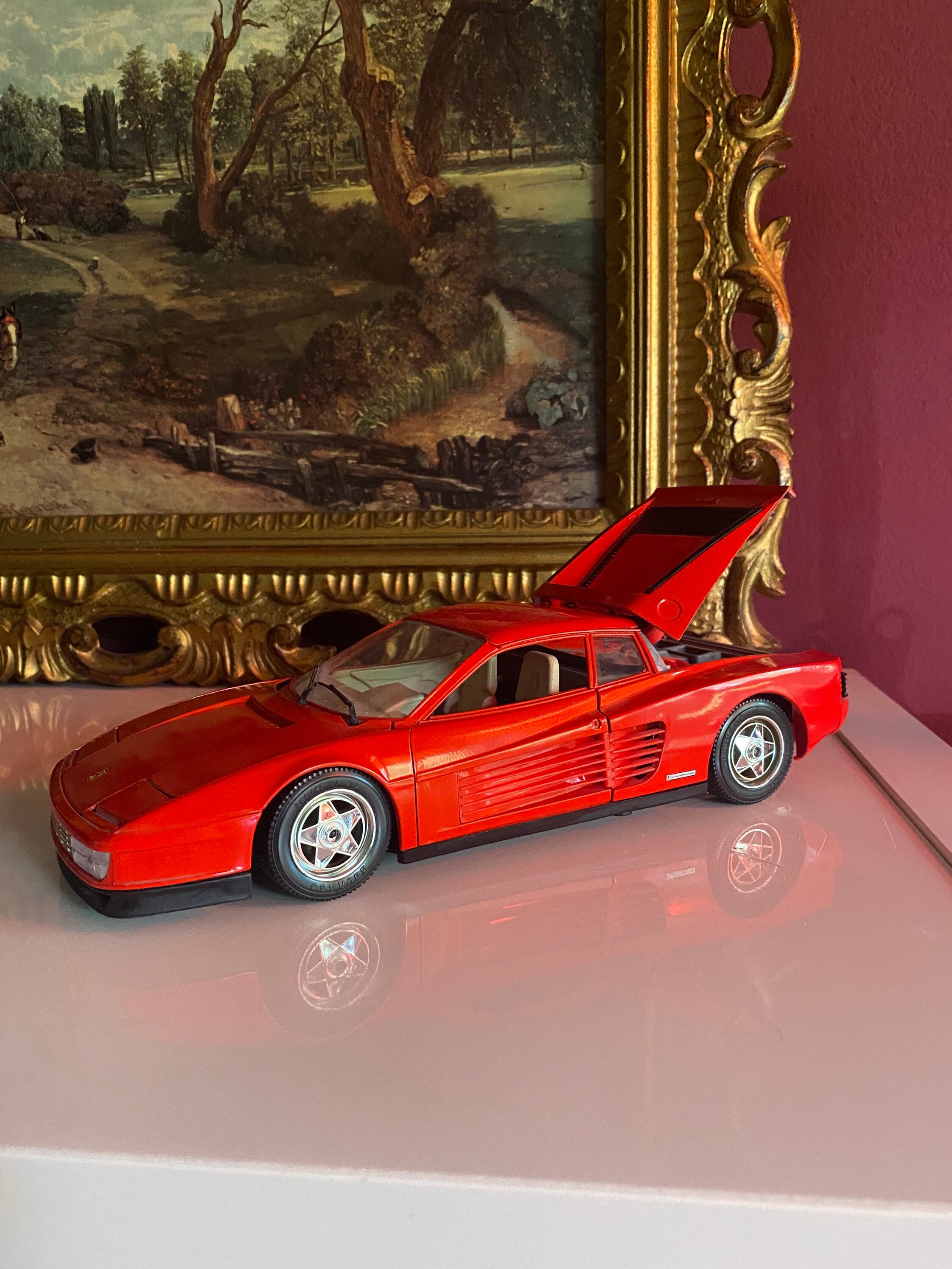 Vintage Burago Model Car Ferrari Testarossa 1984 Rare Ferrari 1:18