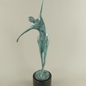 Ballerine vintage en bronze sur socle en marbre signée