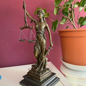 Bronze Statue Ancient Greek Goddess Themis / Blind Lady Justice Bronze