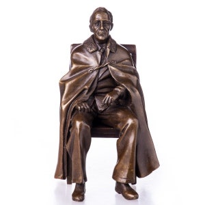 Bronze figure sculpture bronze bronze statue Franklin D. Roosevelt