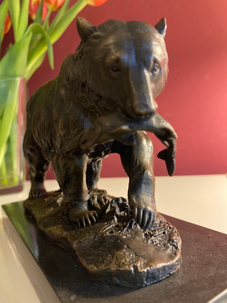 Vintage Bronze Sculpture Grizzly Bear Fish Bronze Figure Sculpture Antique Style image 8