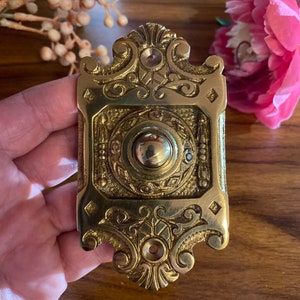 Doorbell plate brass in antique style 10.5 x 6 mm