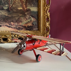 Tin airplane model airplane