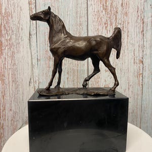 Antique Style Bronze Horse Status Bronze Animals Bronze Horse Statue