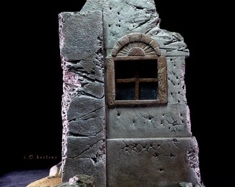 Destroyed Desert House Diorama