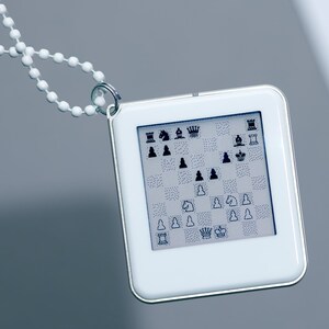 ePaper Schlüsselanhänger | Personalisieren mit Fotos, Nachrichten, QR-Codes | Personalisiere dein Display jederzeit!