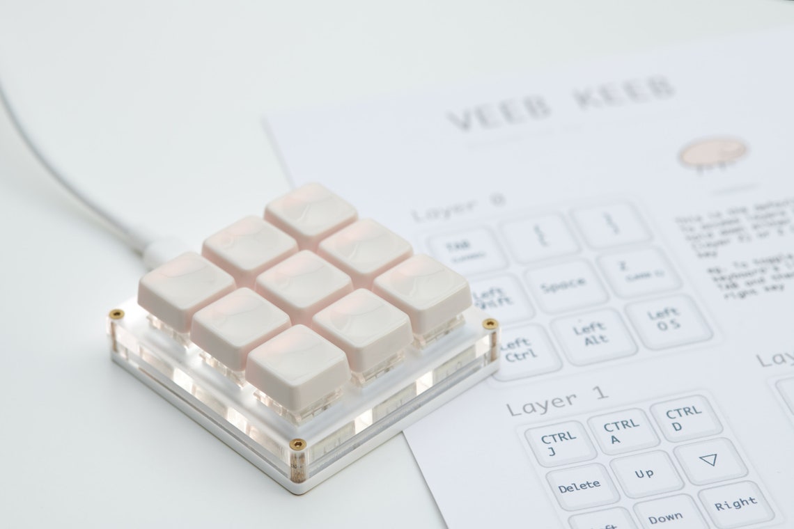 Micro Mechanical Keyboard | Customisable | RAMA Keycaps | RGB Backlight ...