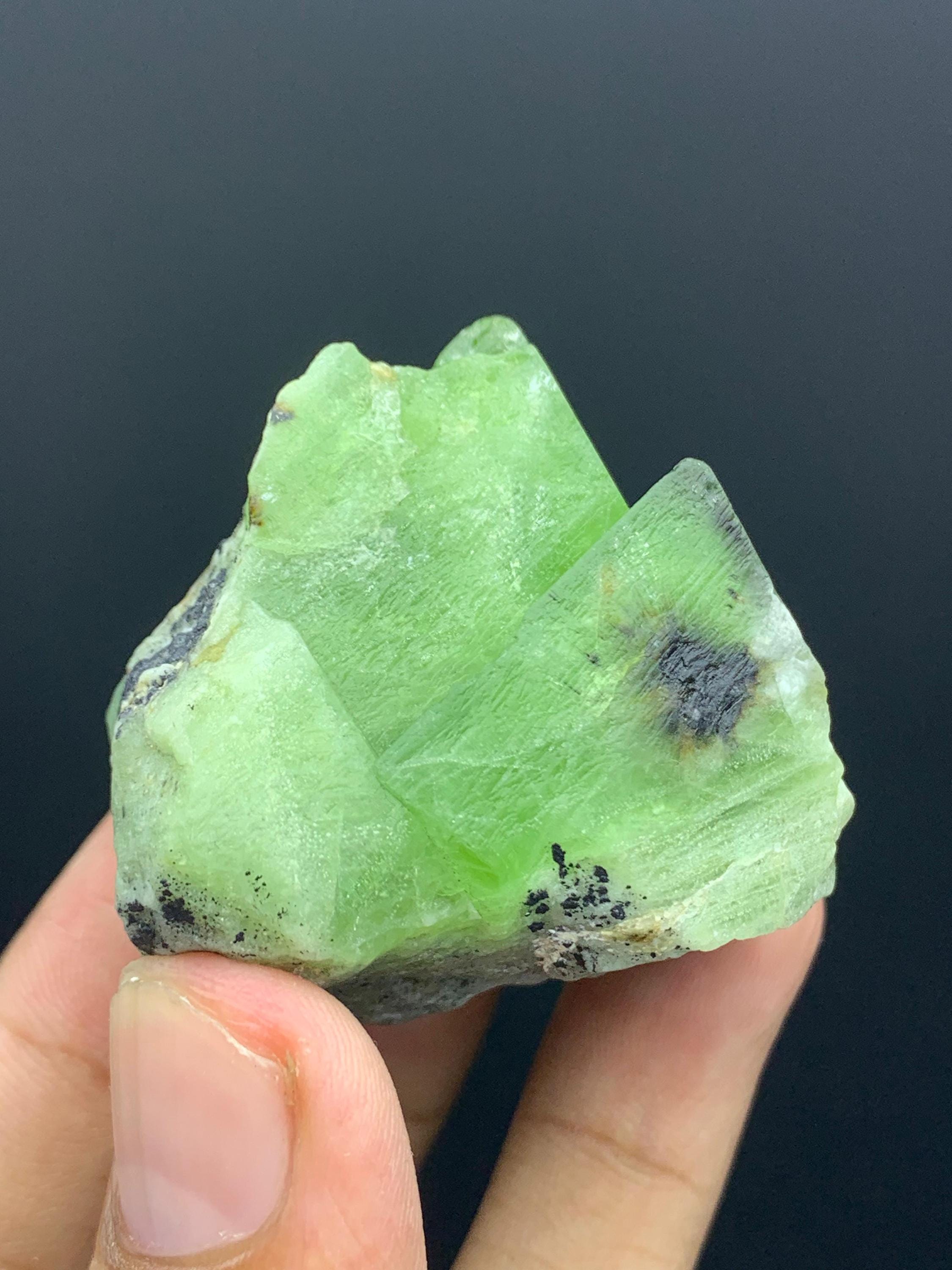 Rock mineral olivine - Etsy 日本