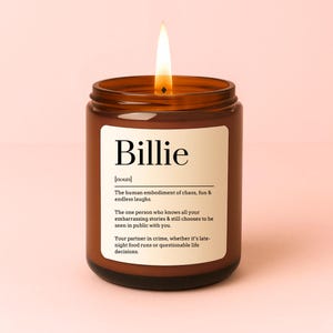 Amber jar candle with friend name and definition, perfect for birthday gifts, christmas gifts, humorous candles, and celebrating your loved ones. Unique birthday and christmas gift idea for friends, work and family.