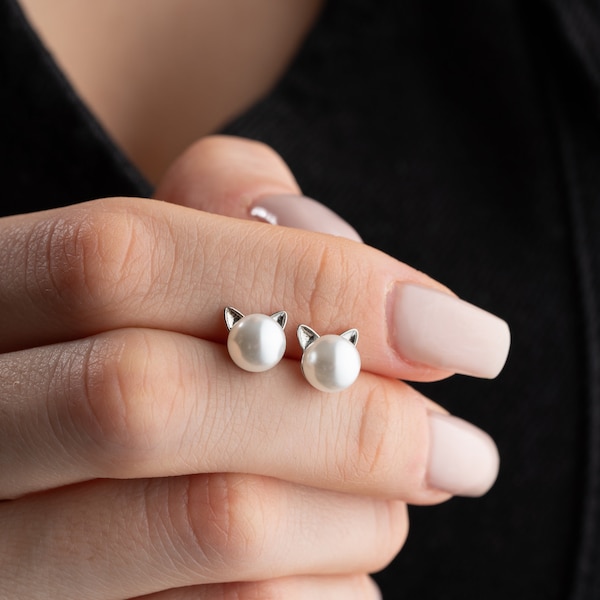 Tiny Cat Sterling Silver Pearl Stud Earrings, Cute Cat Ears Stud Pearl Earrings, Hypoallergenic Cat Earrings, Bridesmaid Minimalist Earrings