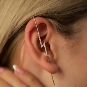 Sterling Silver Lightning Bolt Ear Pin: Korean Edgy Ear Climber