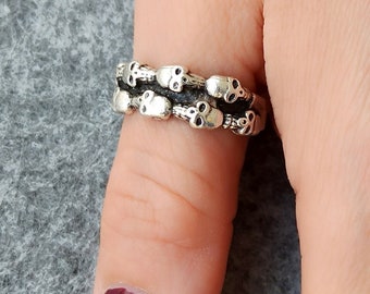 Sterling Silver Skull Ring: Gothic Biker Calvarium Ring