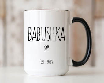 Babuschka Tasse, personalisierte Schwangerschaftsankündigung, Est 2025, neues Babuschka Geschenk, Babuschka Oma Tasse, Babypartygeschenk, Weihnachtsgeschenk