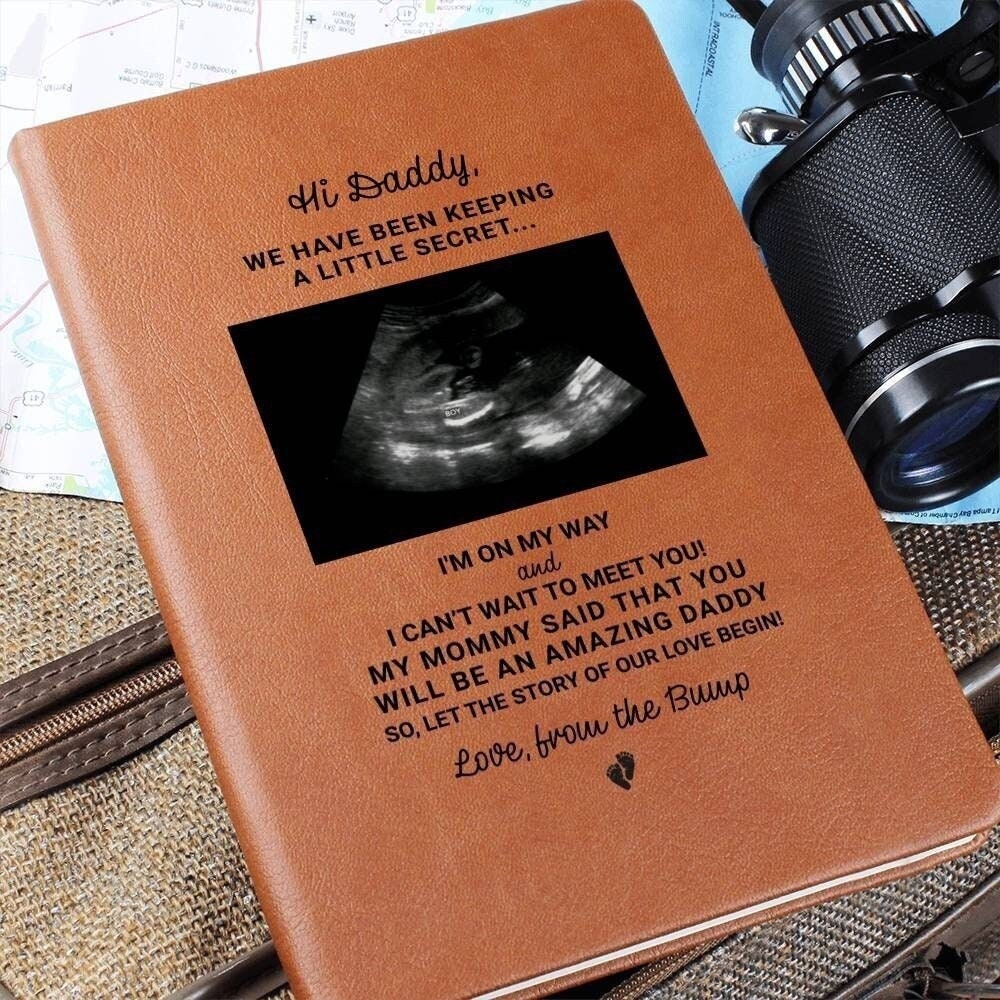 Pregnancy Announcement to Husband, Hi Daddy, Message from Bump, Vegan Leather Journal, Ultrasound Photo, First Time Dad Gift, New Dad Gift