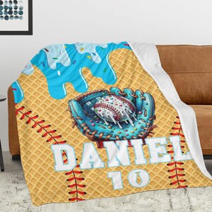 Personalized Ice Cream Baseball Blanket: Custom IceCream Drip Design Gifts for Kids afbeelding 10