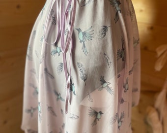 Medium Hummingbird Short ballet wrap skirt in Pale Pink