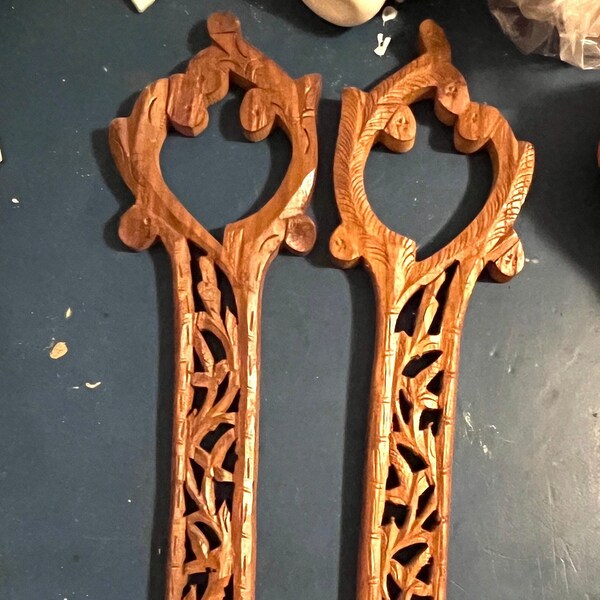 Vintage Wood Carved Key Wall Hanging, Made in India