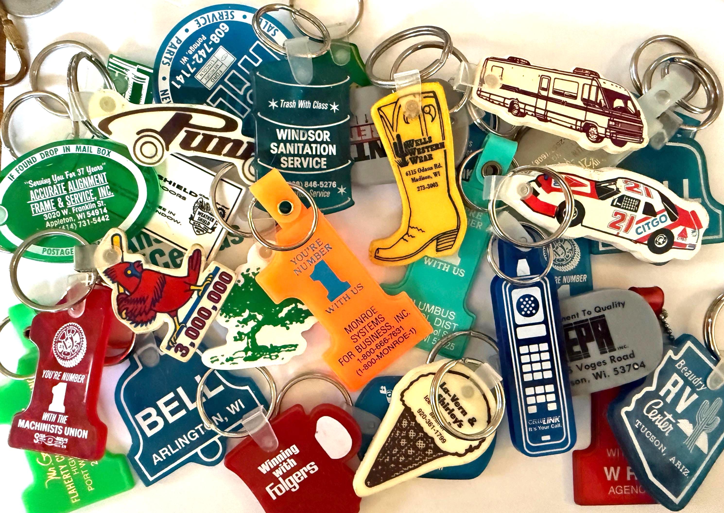 US JUNK KEY-CHAIN ／ANTIQUE ／VINTAGE s-l400.jpg