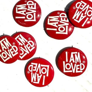Vintage 1980s Helzberg's Diamonds I Am Loved Red Pinback Pin - Etsy