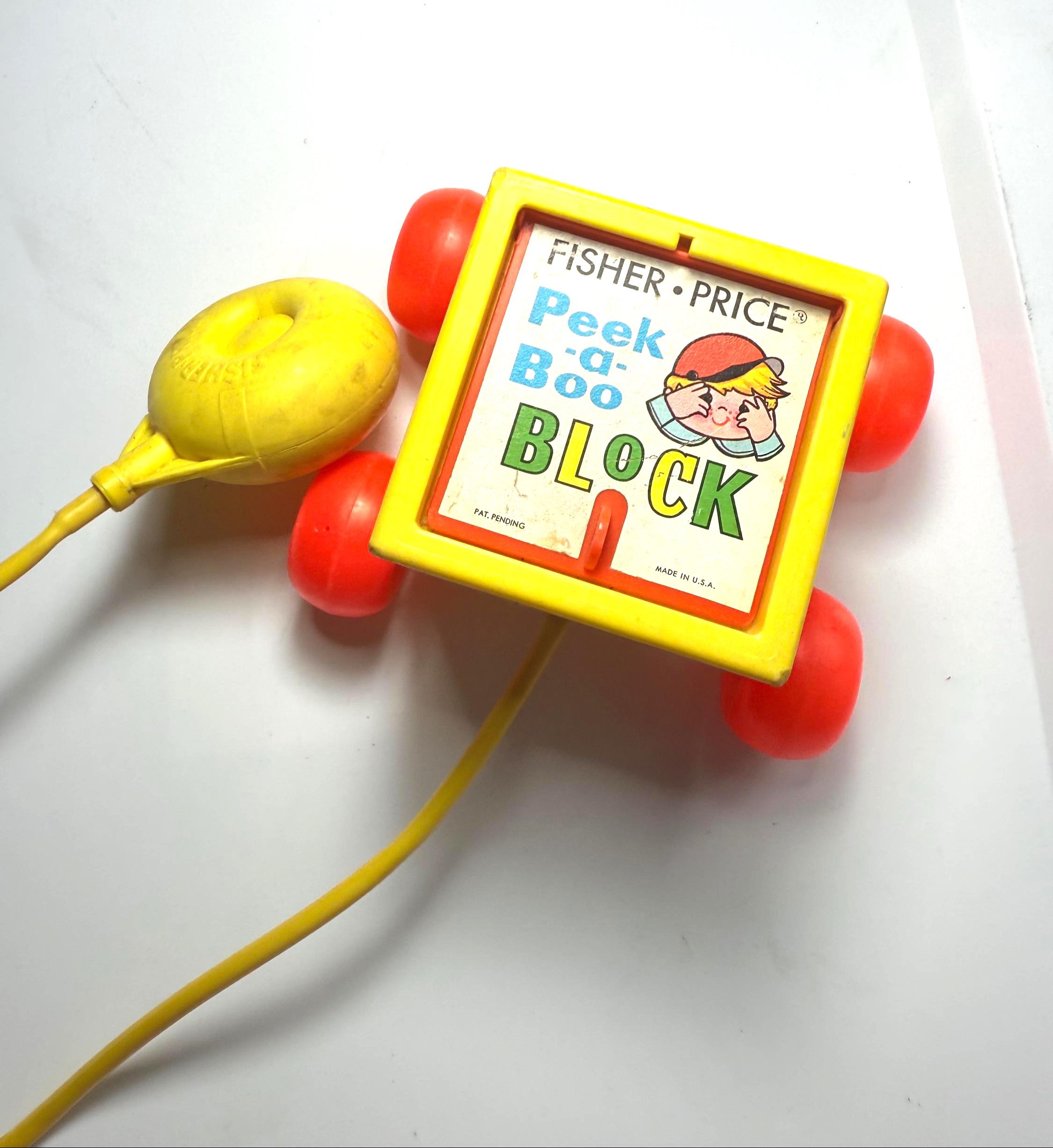 Fisher Price Peek a Block