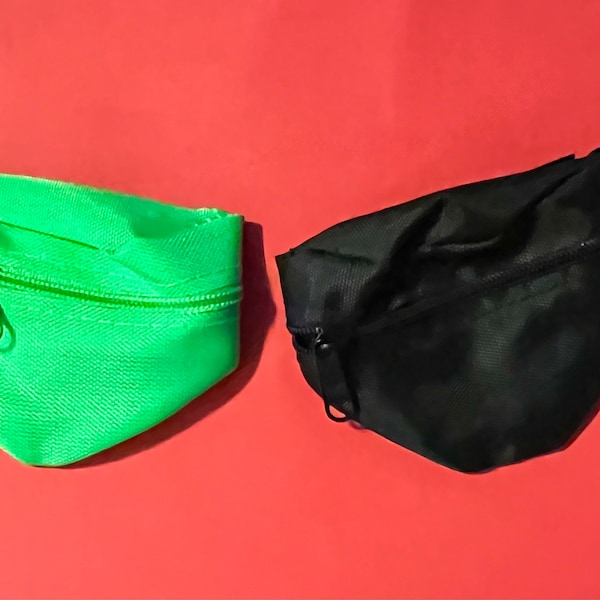 Vintage 1980s Doll Fanny Pack, Choose from green or black. New!