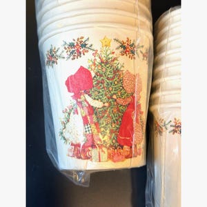 Vintage 1979 Holly Hobbie Paper Cup Pack, 8 Cups, American Greetings, Hallmark NEW