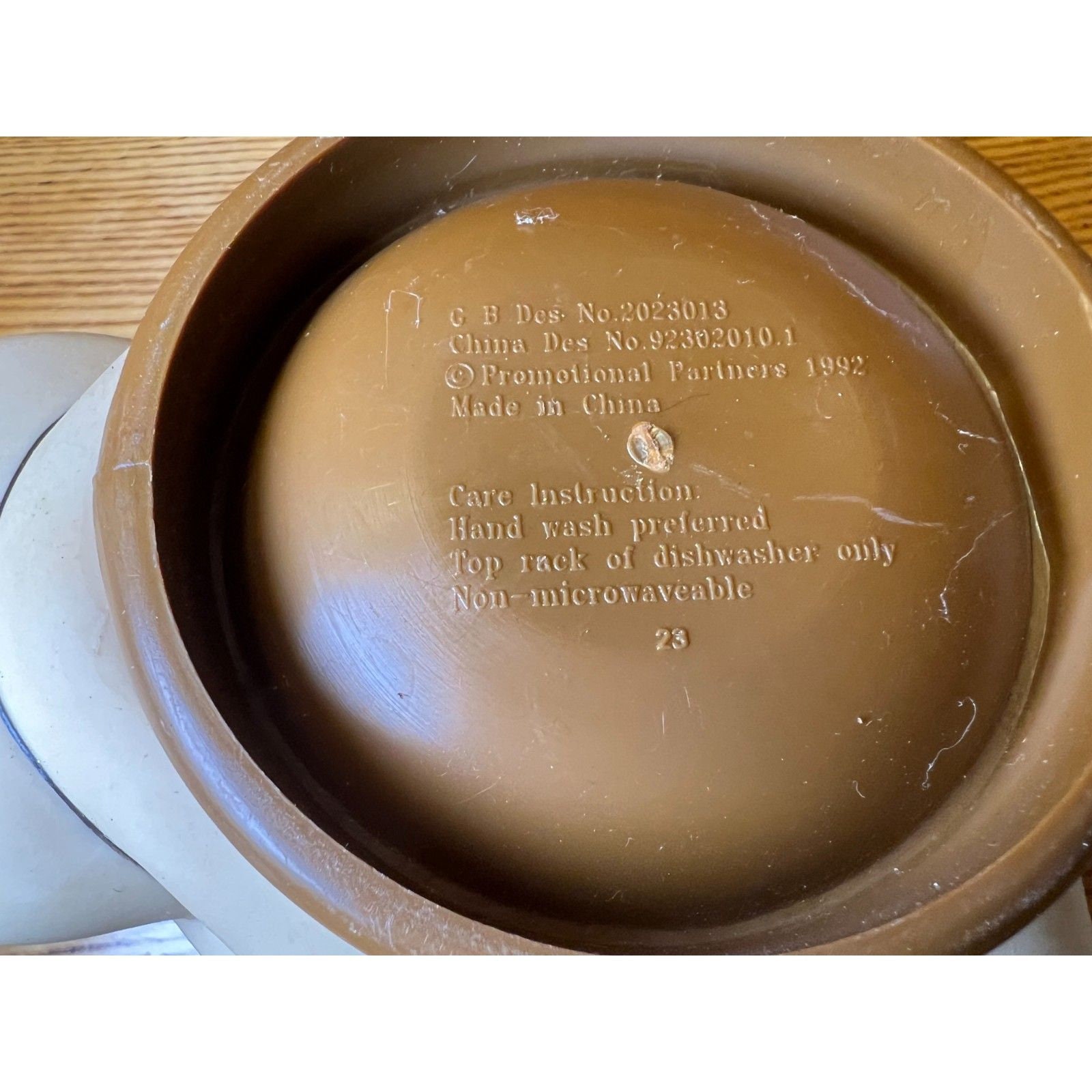 【1992】LOONEY TUNES ルーニーテューンズ マグカップ　コヨーテ Vintage 1992 - 3D Wile E Coyote Mug Cup - Warner Bros