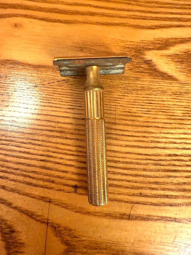 1950s Razor Vintage 1950s Gillette Gold Tech Safety Razor - Etsy