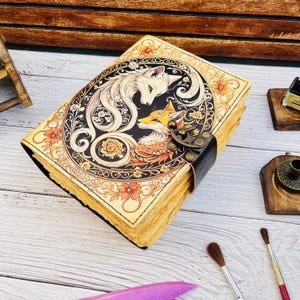 Diario in pelle con coppia di amanti della volpe, carta con bordo frastagliato, grande libro delle ombre vintage con incantesimi, regalo di compleanno per San Valentino.