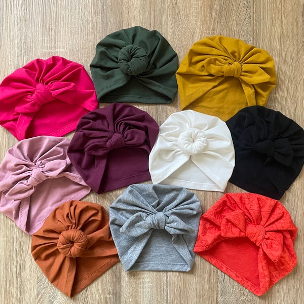 Turban « Victoire » avec son noeud ou son bun  en coton oekotex ( certifié en matière naturelle ) de la naissance à l adulte