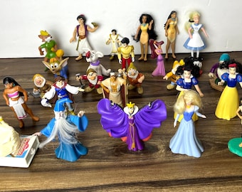 1960 年代のディズニー白雪姫と七人の小人のフィギュア - ディズニー