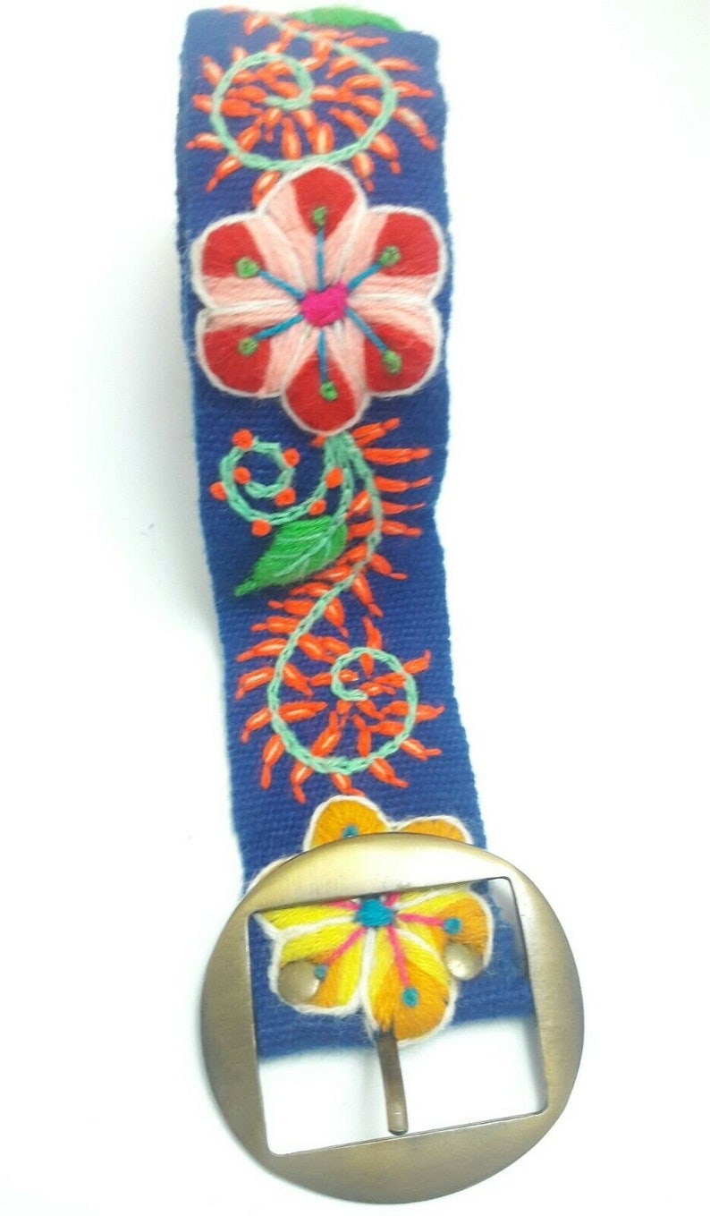 Peruvian Embroidered Flowers Belt