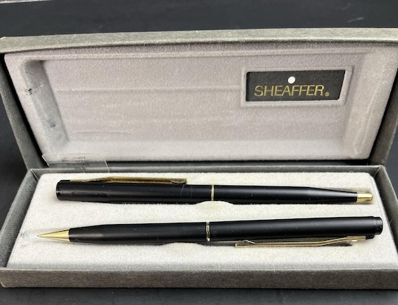 Vintage Sheaffer Matte Black Pen Mechanical Pencil Set – White