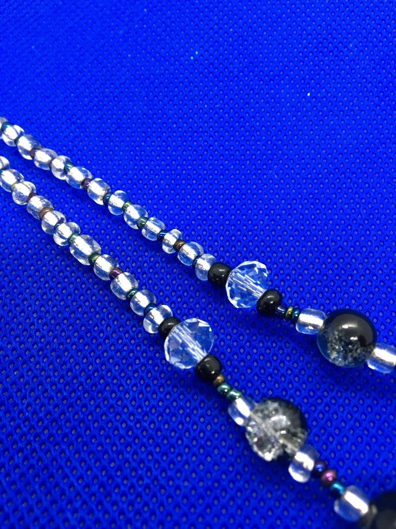 Black clear and neo crome beaded necklace