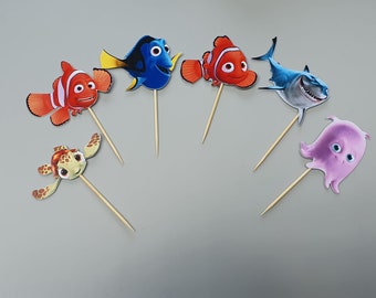 Finding Nemo cupcake toppers.