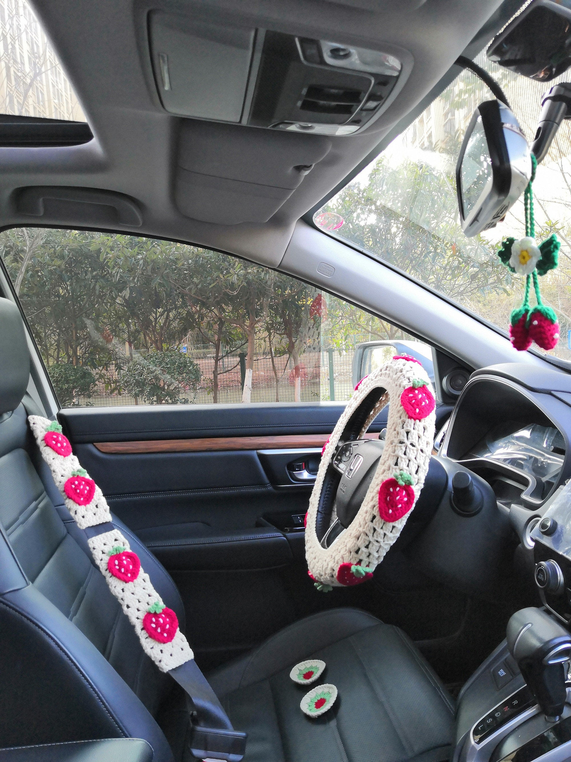 Strawberry Crochet Car Steering Wheel Coverstrawberry Safety 