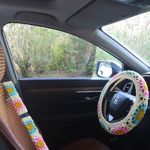 Sunflower Steering Wheel Cover,Crochet Steering Wheel Cover,Sunflower Seatbelt cover,Steering Wheel Cover For Women,Crochet car accessories