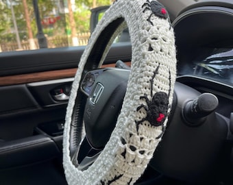 Crochet Spider Steering Wheel Cover,Cream White Steering Wheel Cover,Cute Spider Steering Wheel Cover For Woman,Gift For Her
