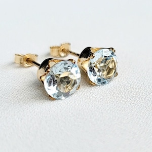 Boucles d'oreilles en or blanc 14 carats massif topaze bleu ciel - Puces d'oreilles en or 14 carats - Argent sterling 925, véritable pierre de topaze - Couleur aigue-marine