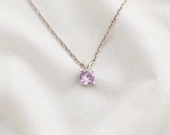 Rosa safirhalsband | Halsband med rosa safirhänge från labbodlat ädelsten | Romantiska smycken med rosa ädelstenar | Minimalistiskt elegant guld eller silver