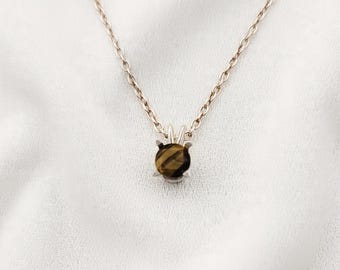 Tigerögahalsband | Halsband med äkta tigeröga och ädelstenar | Guldbruna kristallsmycken | Minimalistiskt och elegant halsband | Present till henne