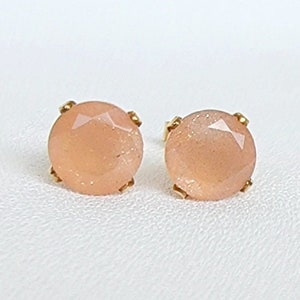 14k SOLID Gold Peach Moonstone Stud Earrings - 14k Gold Filled Peach Moonstone - 925 Sterling Silver Moonstone Earrings - 6mm Stud Earrings