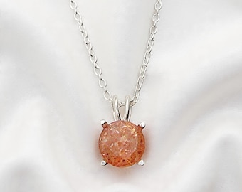 Dainty Sunstone Pendant Necklace – 14K Gold or Sterling Silver