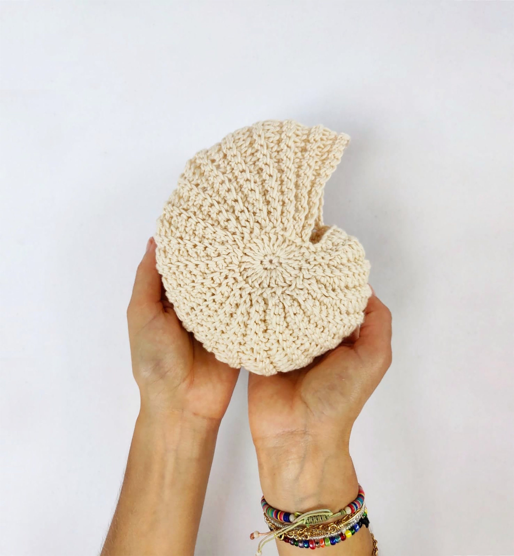 Coquillage en Crochet Beige Clair