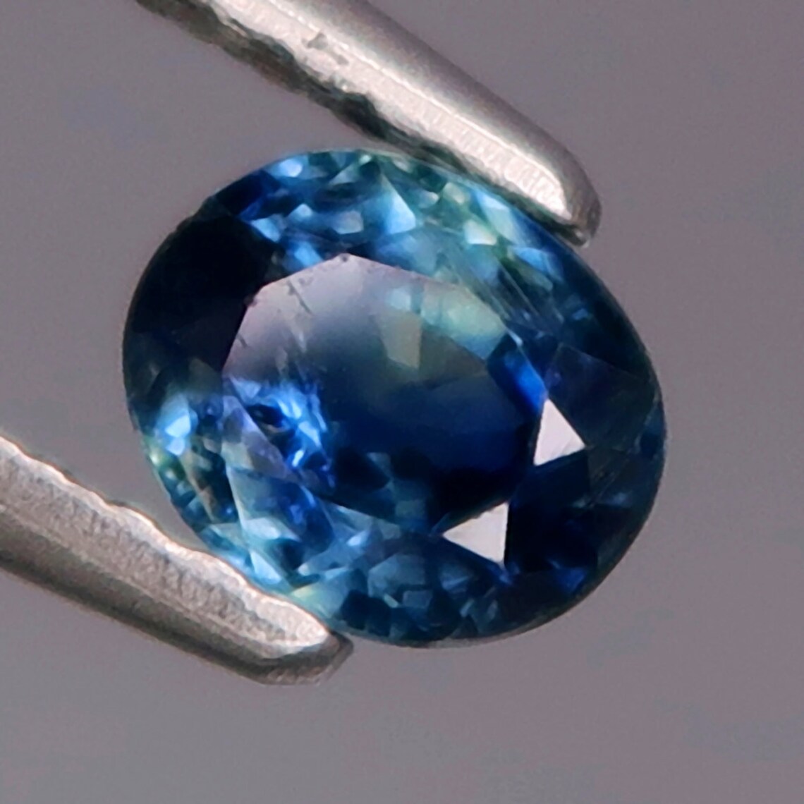 0.53cts Natural Blue Green Sapphire Normal Heat Only Exclusive Color